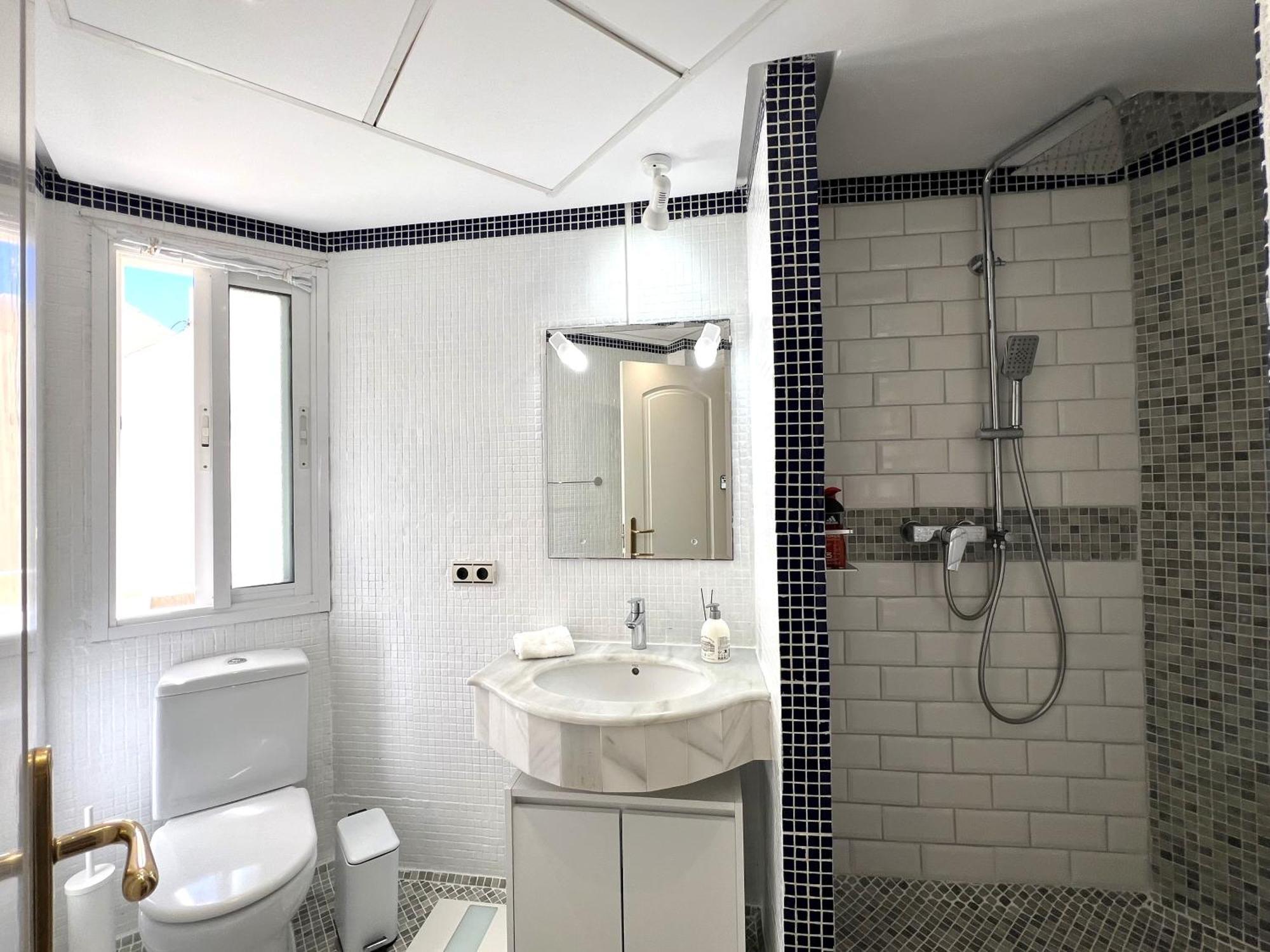 Stylish Townhouse In Beachfront Complex Marbella Eksteriør bilde