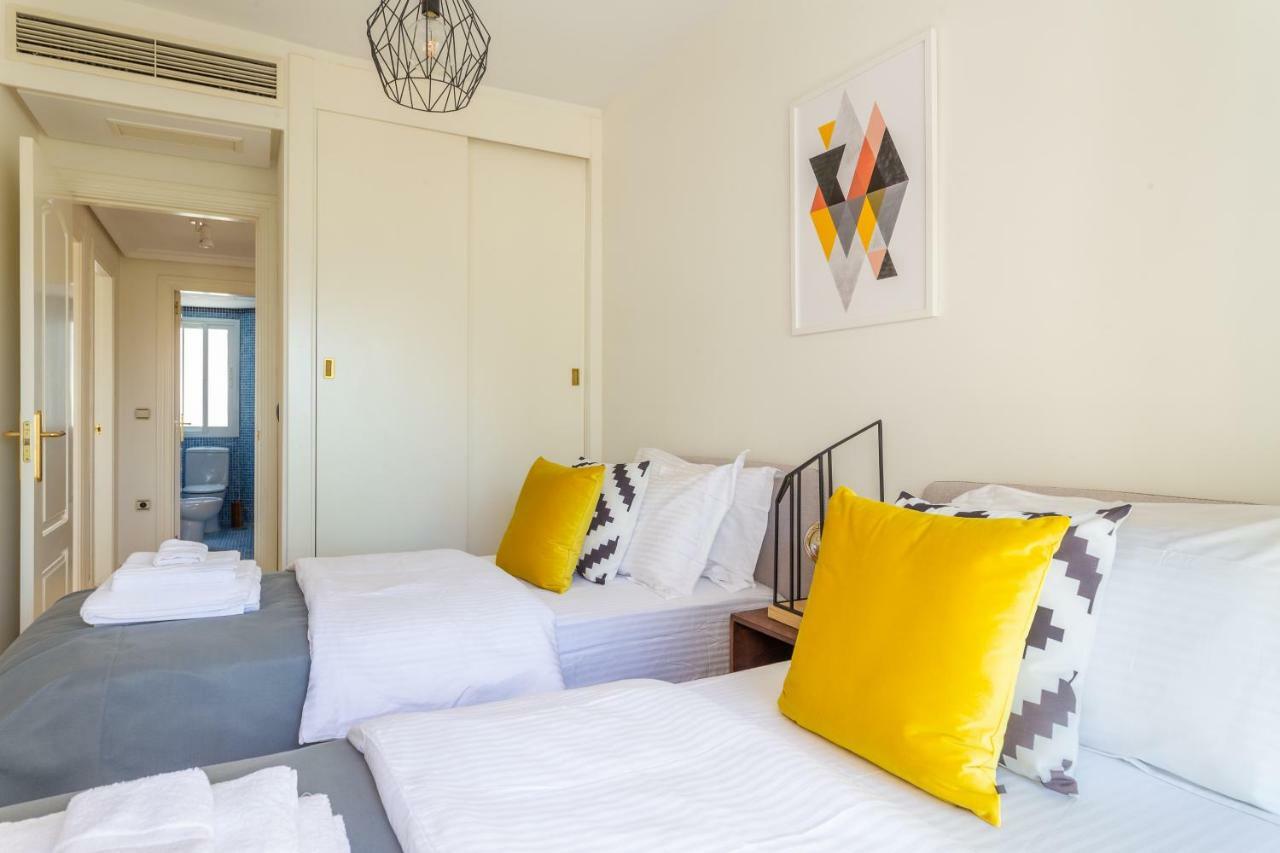 Stylish Townhouse In Beachfront Complex Marbella Eksteriør bilde