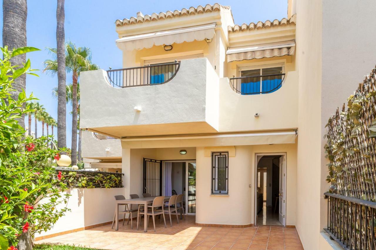 Stylish Townhouse In Beachfront Complex Marbella Eksteriør bilde